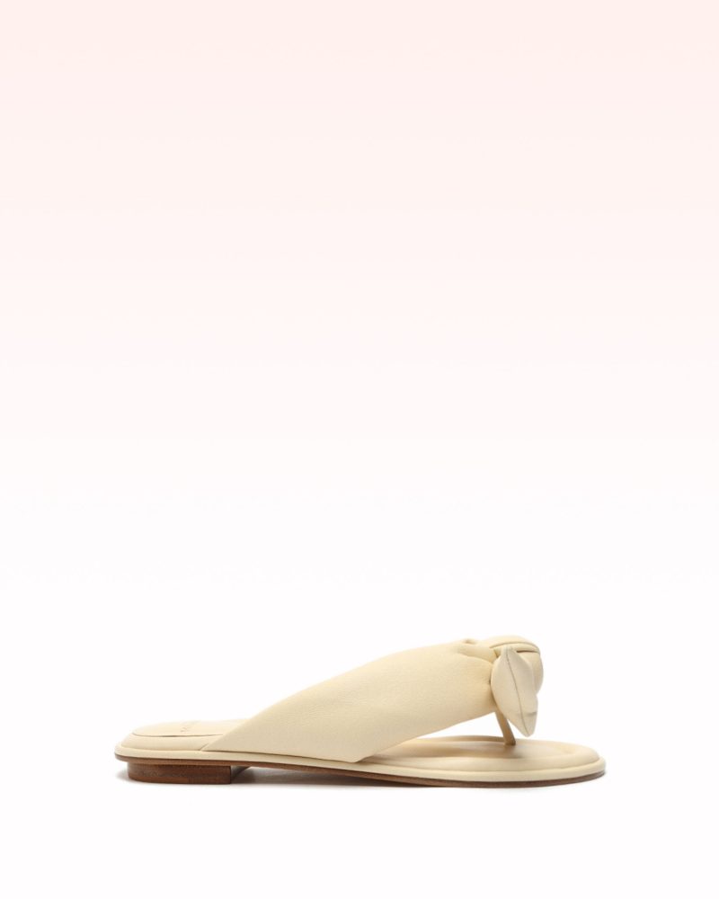 Soft Clarita Eggshell Flat Flats Sale 35 Eggshell Leather